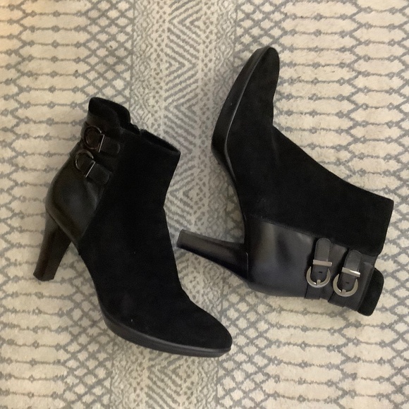 Aquatalia Suede/calf leather Botties 9 - Picture 2 of 6